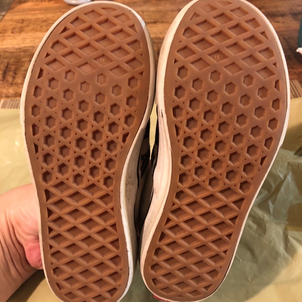 Checkered vans - Picture 2 of 2